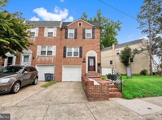 2867 Angus Rd, Philadelphia, PA 19114