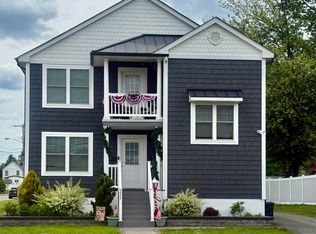 285 Church St, Keyport, NJ 07735