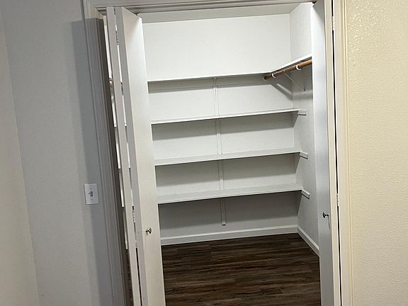 5th image of 3539 Stanislaus St #3539