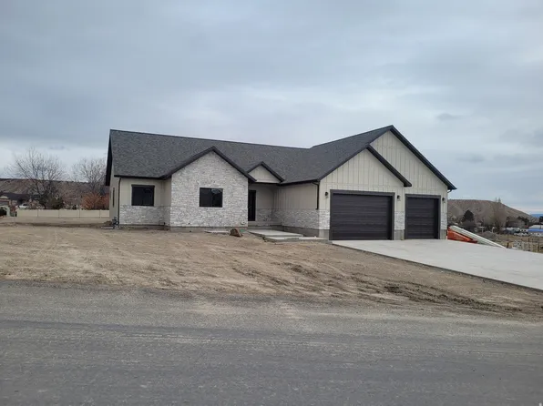 1363 W Shelby Ln, Helper, UT 84526