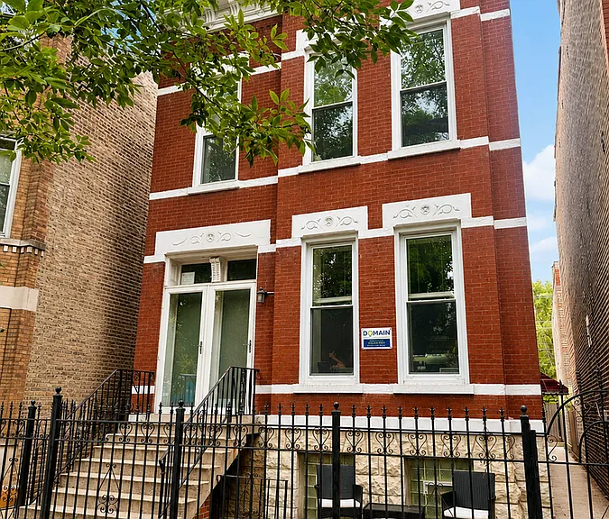 853 N Winchester Ave #1F — Photo 1