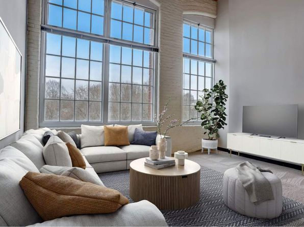 10 Railroad St APT 161W