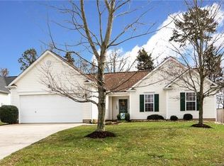 11120 White Stag Dr, Charlotte, NC 28269