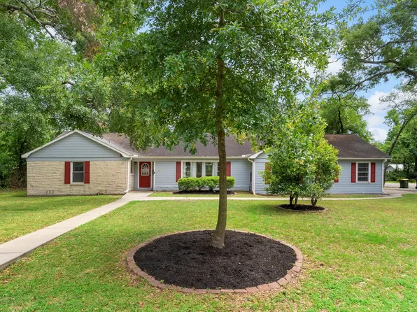 1009 Thomas Ave, Conroe, TX 77301