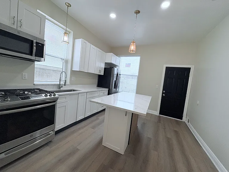 1628 N Kimball Ave #2 — Photo 3