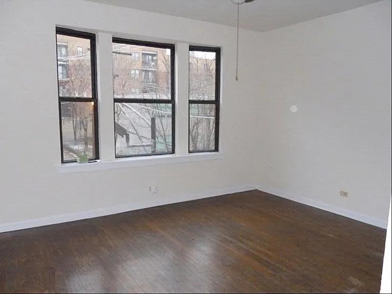 2319 N. Kedzie LP — Photo 3