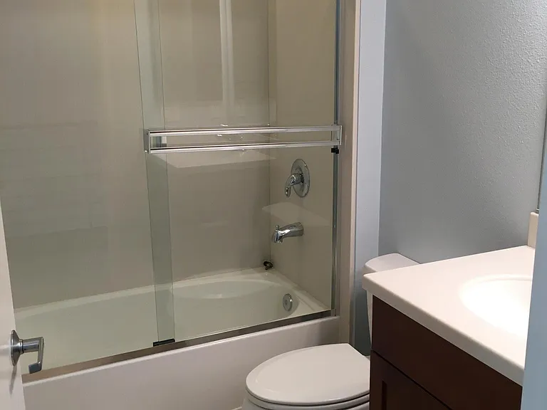 33 Glashaus Loop — Photo 9
