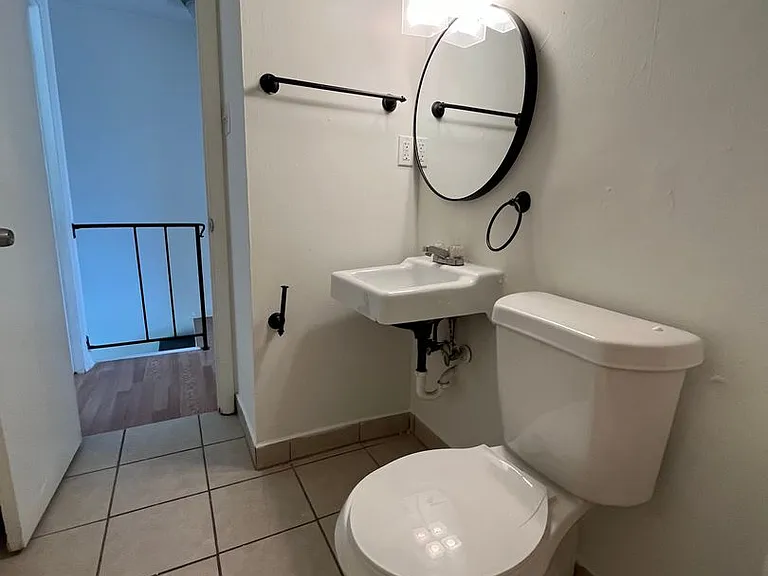 389 Mimosa Dr — Photo 10
