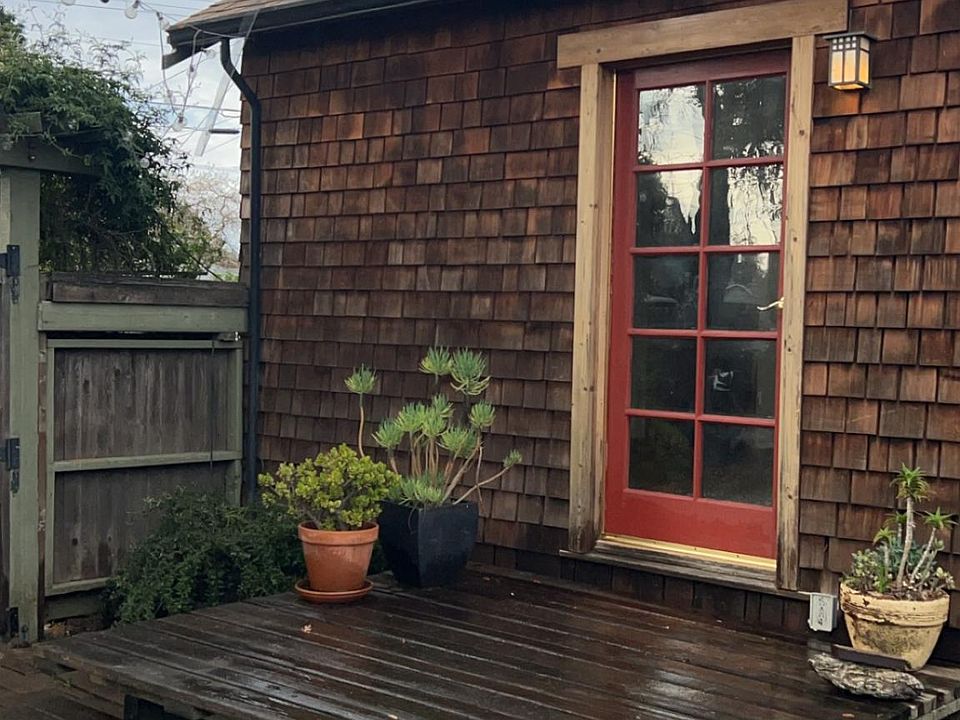 Front bedroom patio