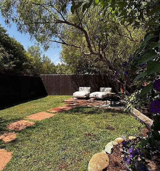 2449 Riverside Pl #REAR HOUSE — Photo 28