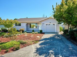 1104 Stanfield Rd, Woodburn, OR 97071
