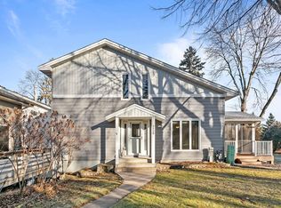 3520 Pilgrim Ln N, Plymouth, MN 55441