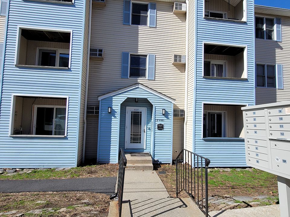 1st image of 7 Gibbs St APT 7