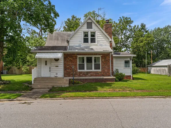 110 N George St, North Judson, IN 46366