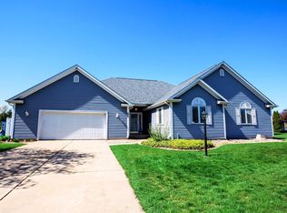 50911 Rothbury Dr, Granger, IN 46530