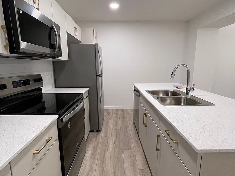 1209 McLeod Ave — Photo 14