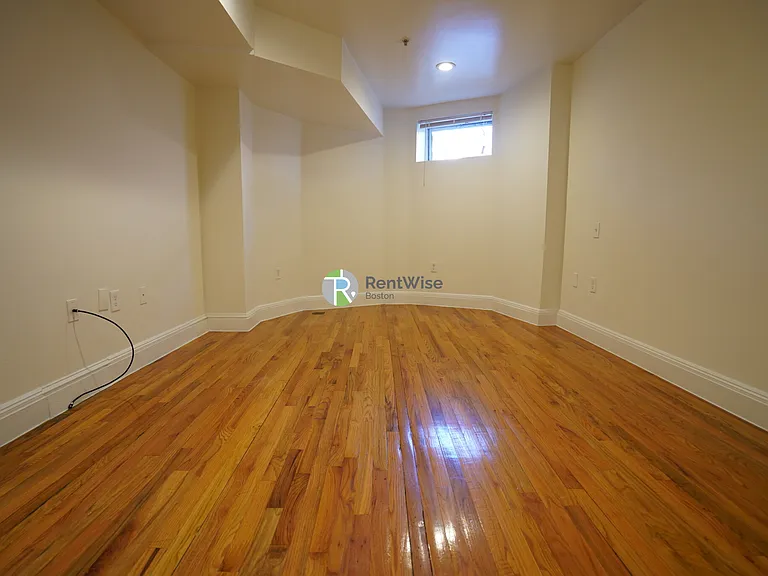 12 Brainerd Rd #15 — Photo 1