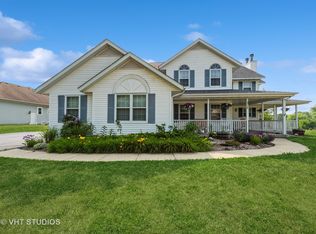 3705 Schuette Dr, Wonder Lake, IL 60097