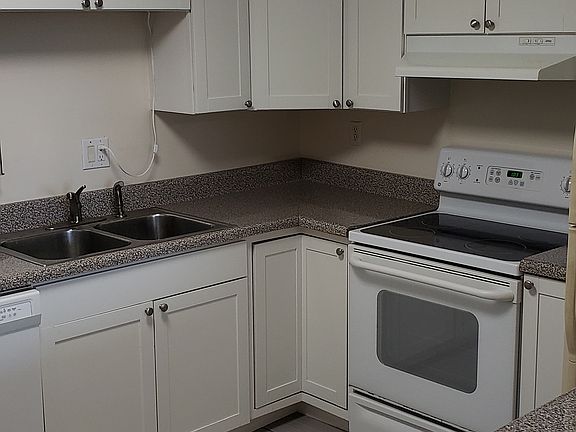 2nd image of 203 Walker Dr