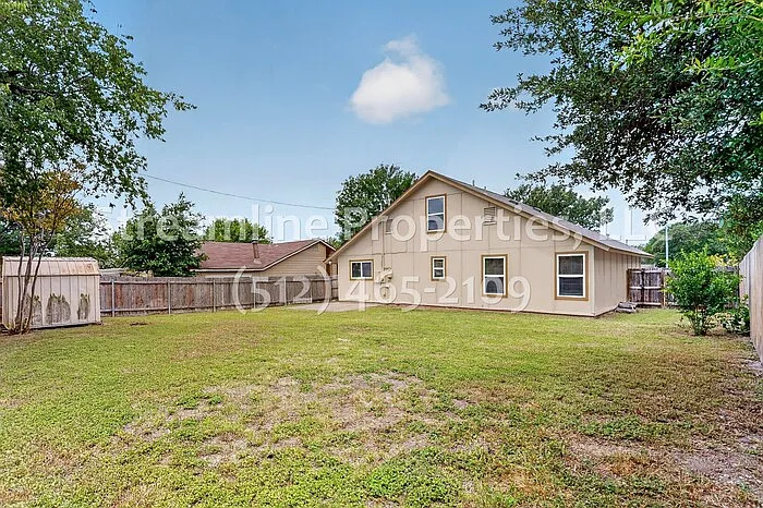 12711 Rampart St — Photo 37