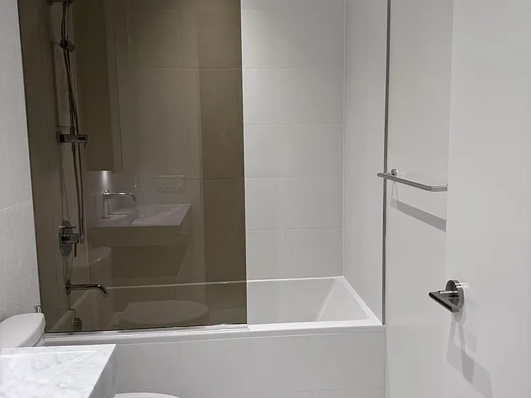 11 Yorkville Ave #4301 — Photo 10