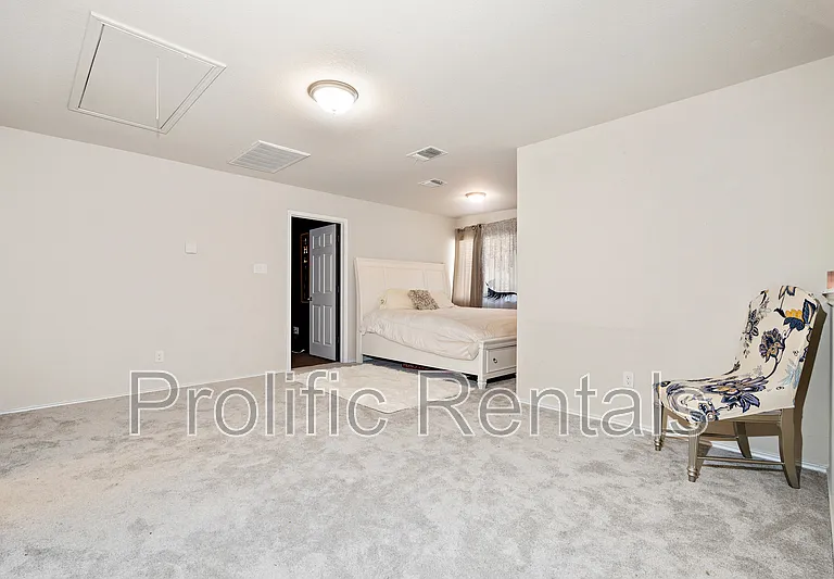6800 Mustang Creek Rd — Photo 31