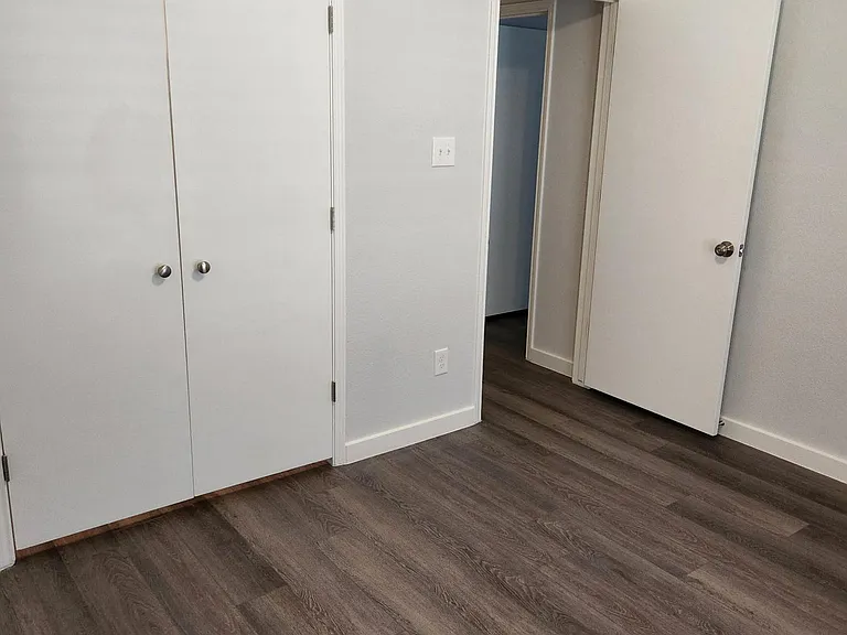 408 Miranda Ter — Photo 40