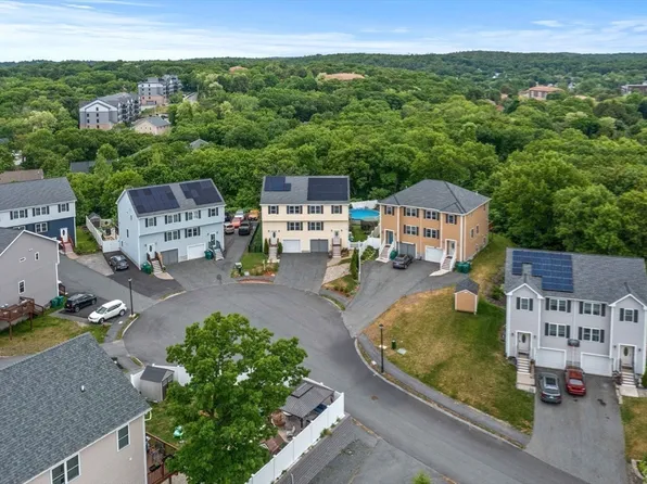 29 Glen Ct #1, Lynn, MA 01905
