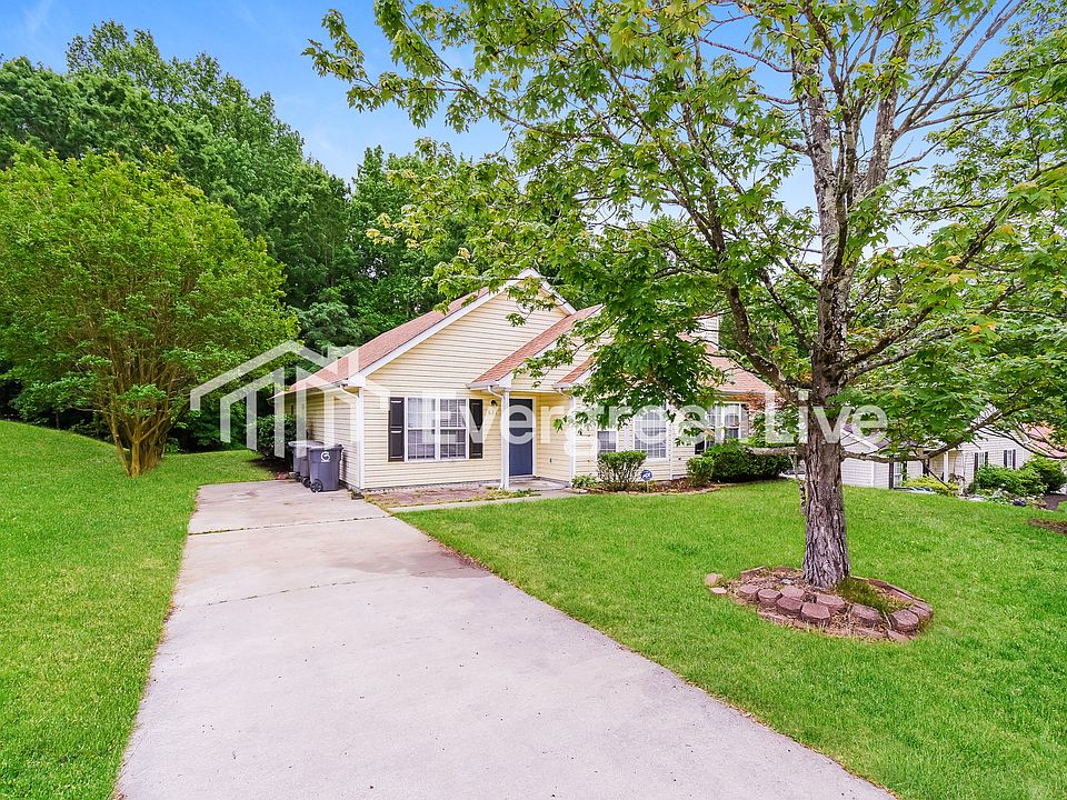 1st image of 821 Valley Oak Dr
