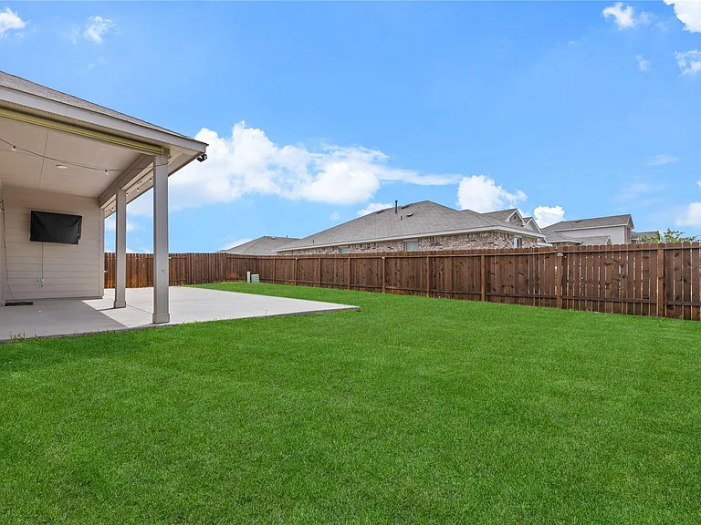 21023 Belmont Village Way — Photo 28