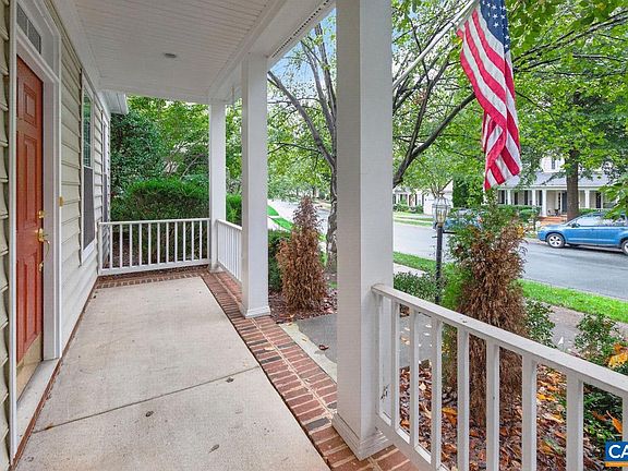 2nd image of 3203 Turnberry Cir