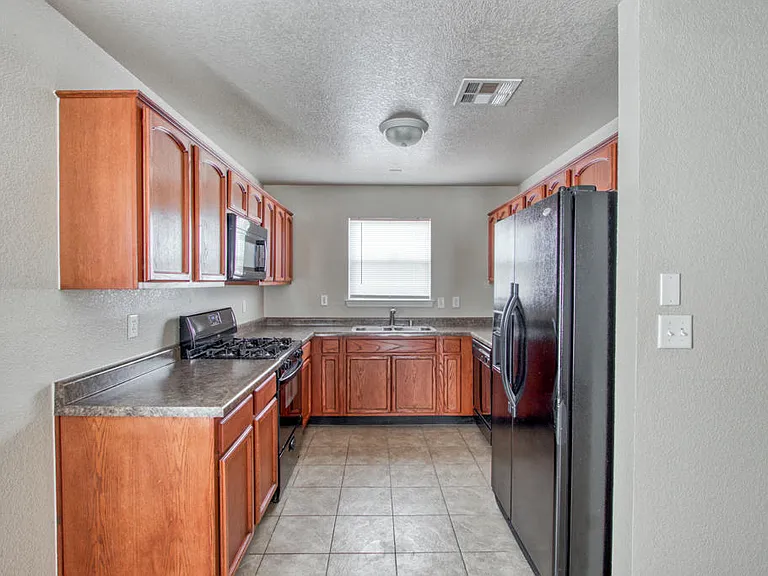 7328 Sachet Cliff Dr — Photo 12