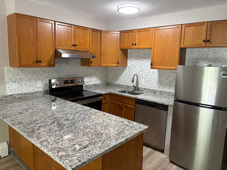 203A Regan Rd #5 — Photo 1