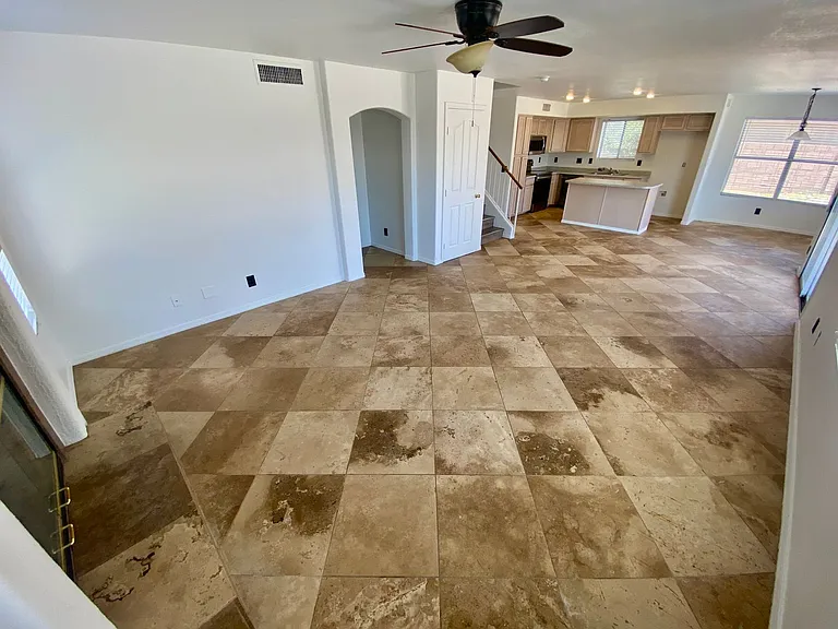 12637 W Cambridge Ave — Photo 11