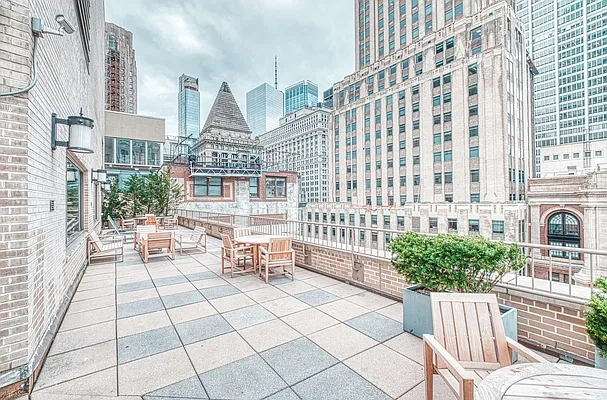 Rented by Platinum Properties | media 16