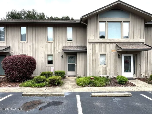 940 Linden Rd Unit 19, Pinehurst, NC 28374