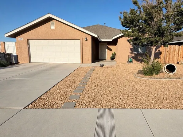 1020 S Farragut St, Ridgecrest, CA 93555