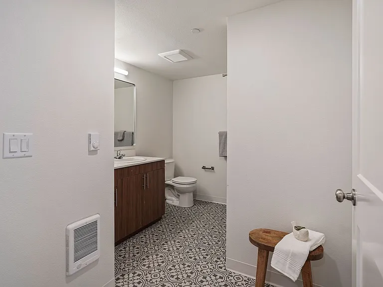 Welcome To Preble Apartments: Limited Time Offer Up To 2 Months Free Rent! — Photo 31