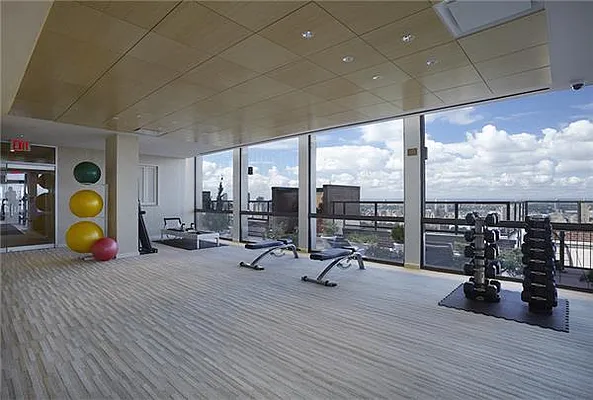 Rented by Adriana Arciello, LREB | media 4