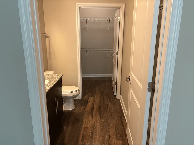 Clairmont at Trinity — Photo 144