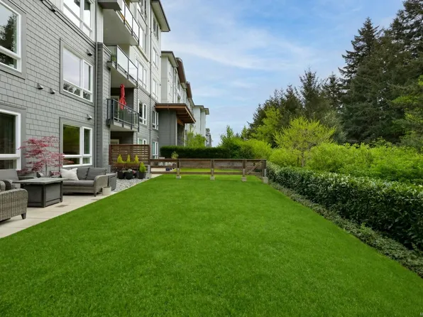 960 Reunion Ave #111, Langford, BC V9B 0W5