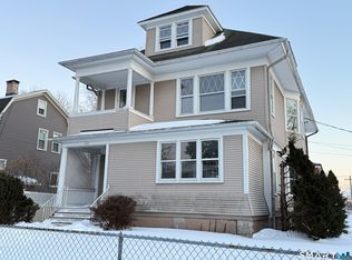 126 Richards Pl, West Haven, CT 06516