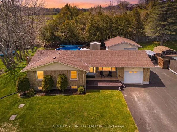 622 Brick Rd, Selwyn, ON K0L 1T0