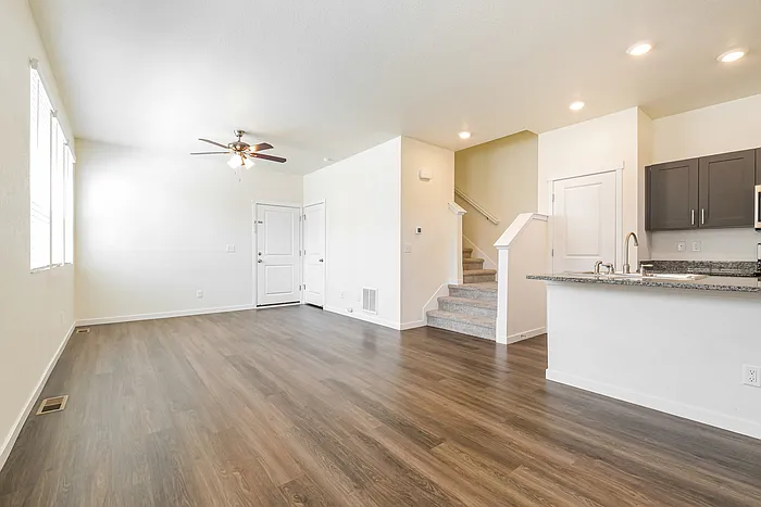 3 bed, 2.5 bath, 1500 sqft, $2,699 — Photo 4