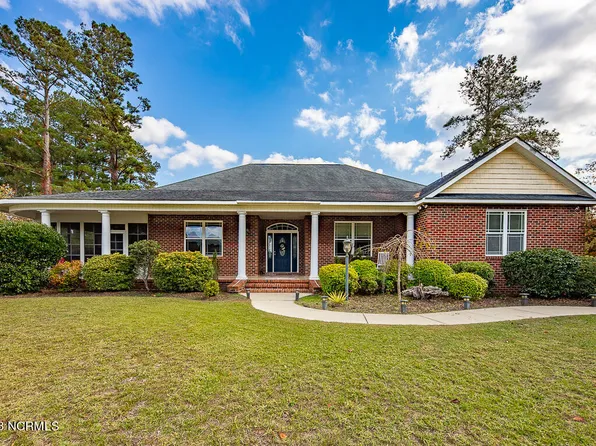 6101 Falcon Drive, New Bern, NC 28560