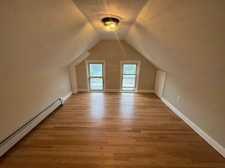 237 N Main St #3 — Photo 2