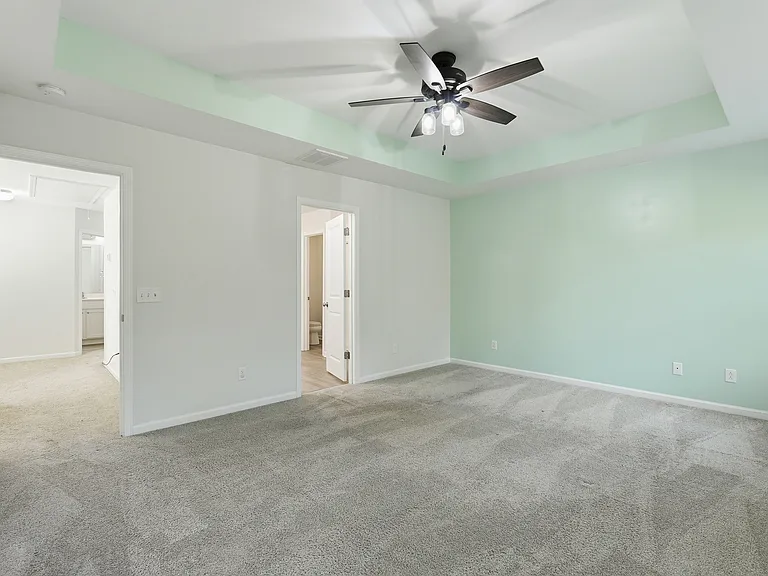 17 Crown Ct — Photo 28
