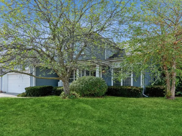 233 Mondovi Dr, Oswego, IL 60543
