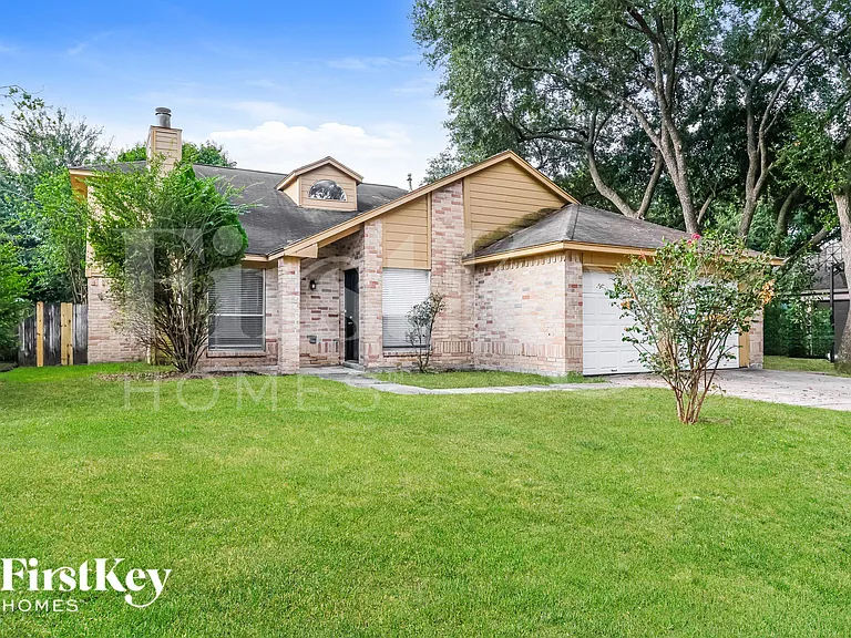 2322 Piddler Dr — Photo 2