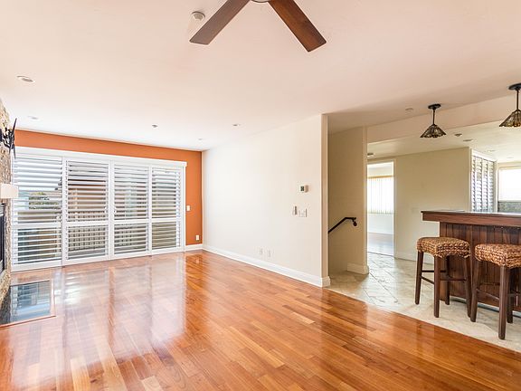 3rd image of 880 Felspar St